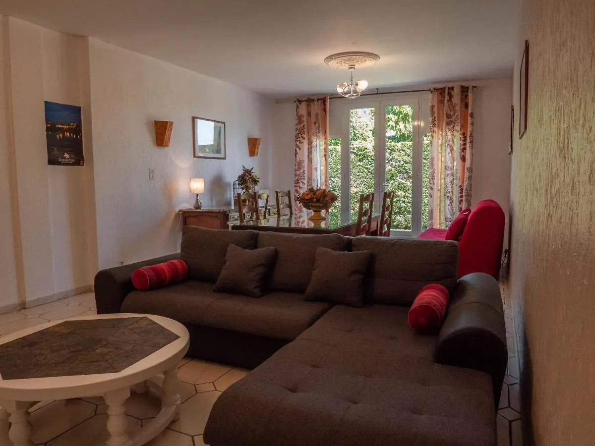 Holiday home Villa Calabrisella Lescure-d'Albigeois